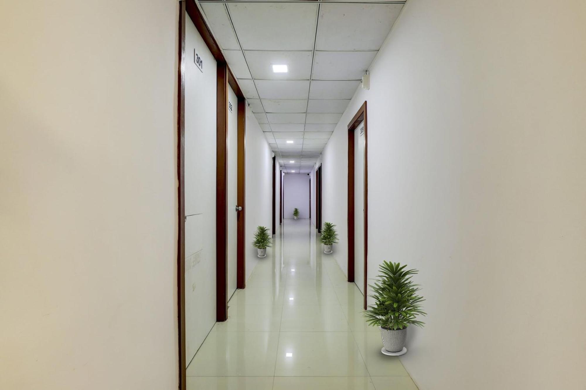 Hotel O Cozy Rooms 苏拉特 外观 照片