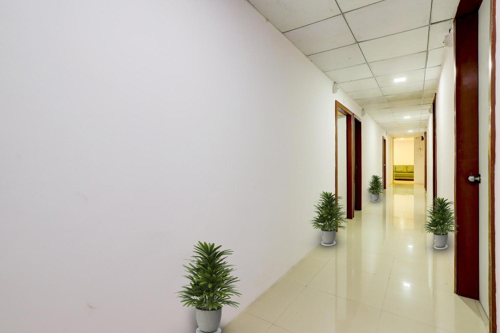 Hotel O Cozy Rooms 苏拉特 外观 照片